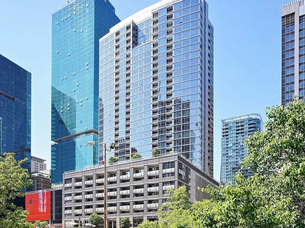 240 E Illinois St APT 2309, Chicago, IL 60611