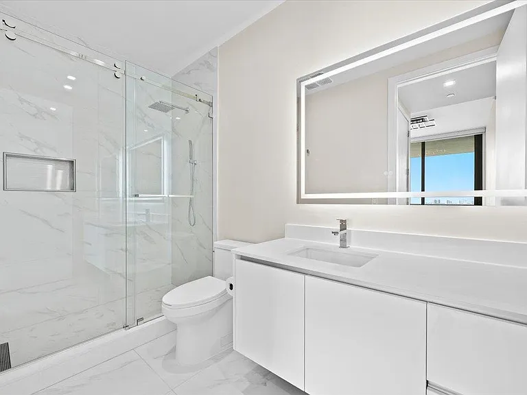 220 Lake Shore Dr #917 — Photo 37