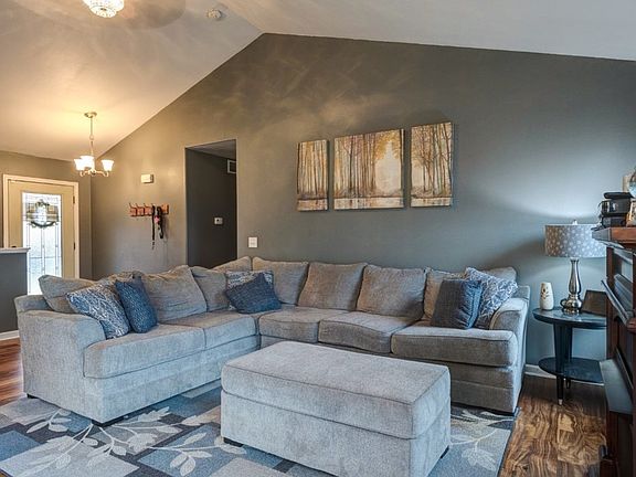 3rd image of 2050 Lambertson Ln