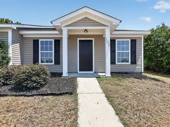 107 Linville Ct, Lexington, SC 29073