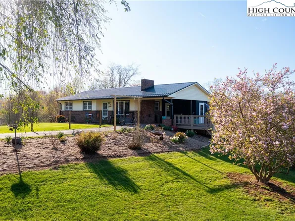 135 Rivers Edge Road, Sparta, NC 28675