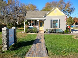 221 N Woodland St, Olathe, KS 66061