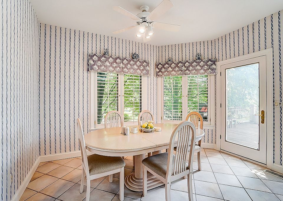 5710 Stone Lake Dr, Centerville, OH 45429 Zillow