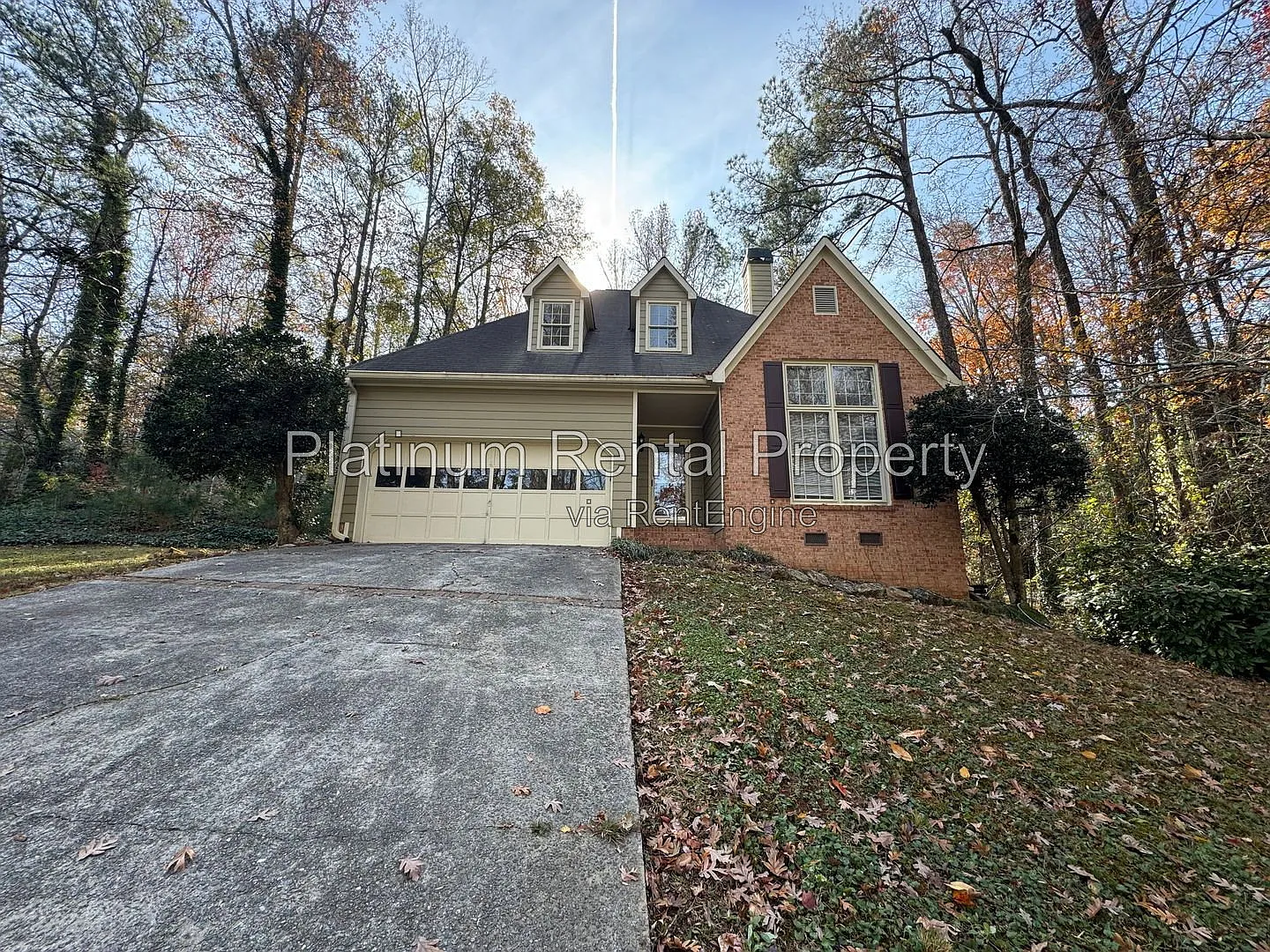 3 bed, 2.0 bath, 1830 sqft, $2,150 — Photo 2