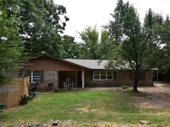 3018 Bluff Drive Pl, Sallisaw, OK 74955