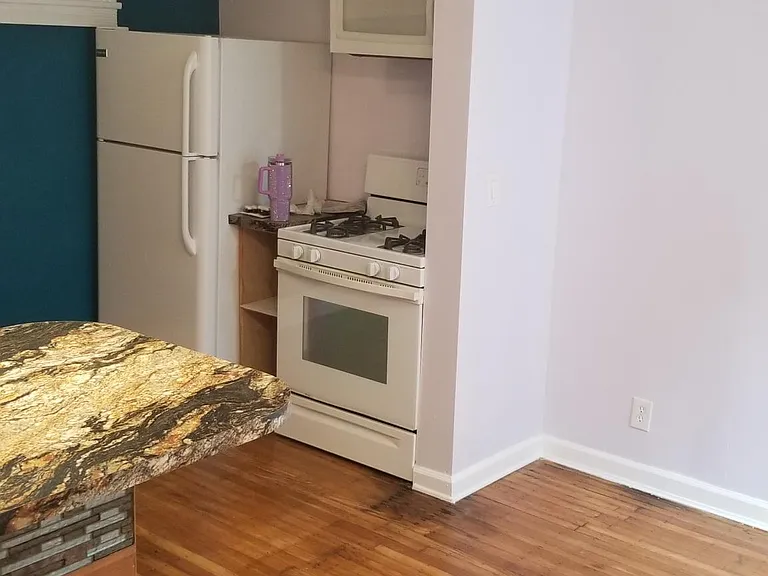 126 Norwood Ave — Photo 20