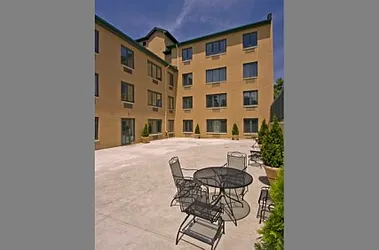 52-02 Metropolitan Avenue #1B image 1 of 10