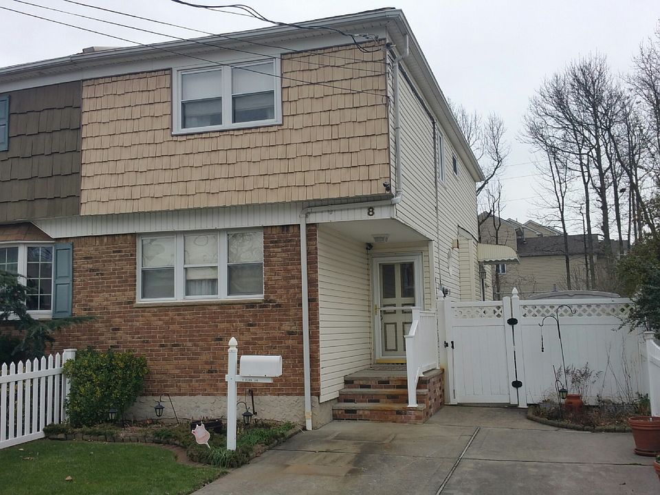 1st image of 8 Wilson Ave