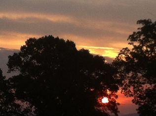 571 School House Rd NE, Calhoun, GA 30701