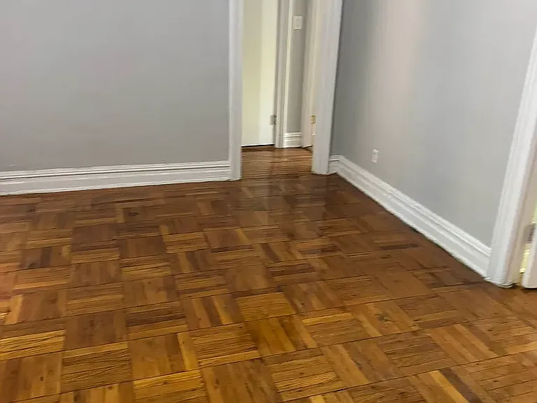 1833 Ocean Ave #1E — Photo 6