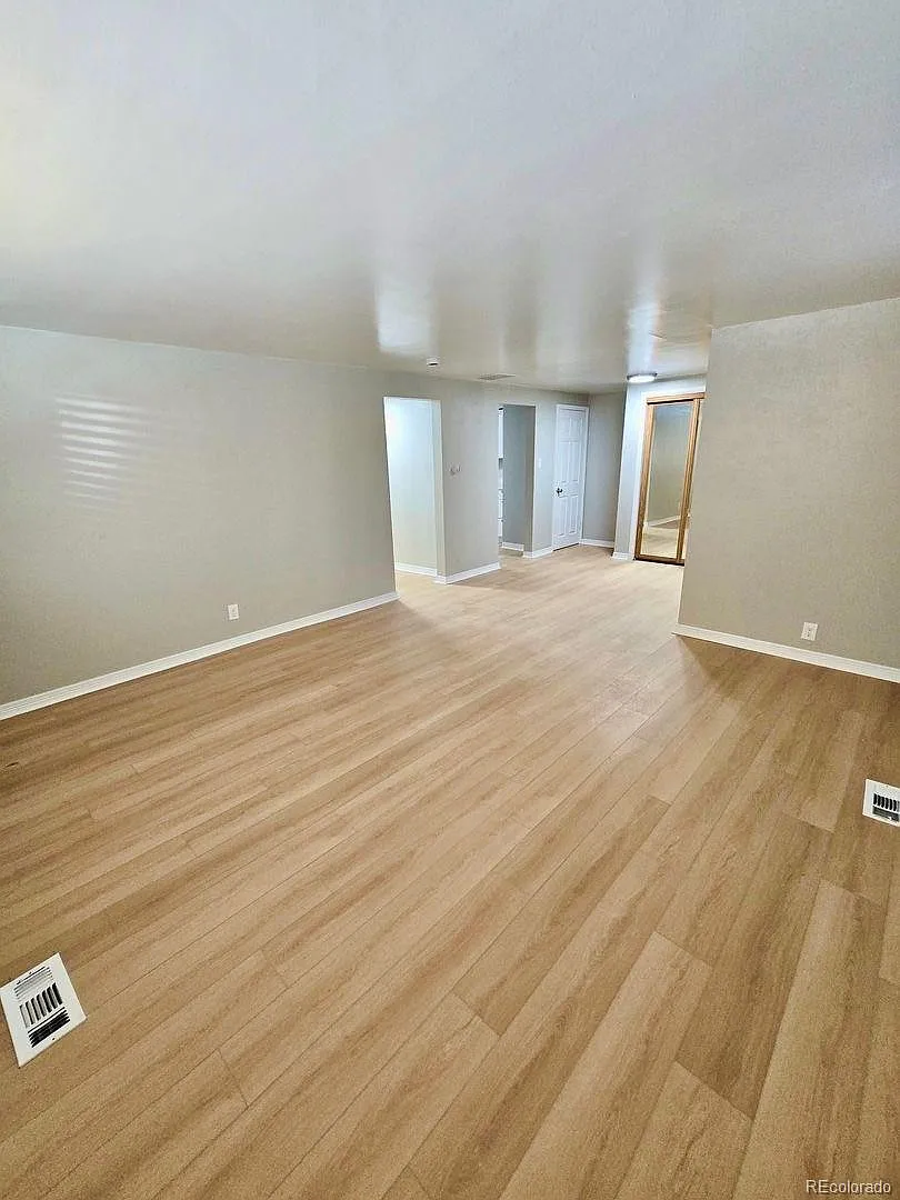 1 bed, 1.0 bath, 700 sqft, $1,295 — Photo 3