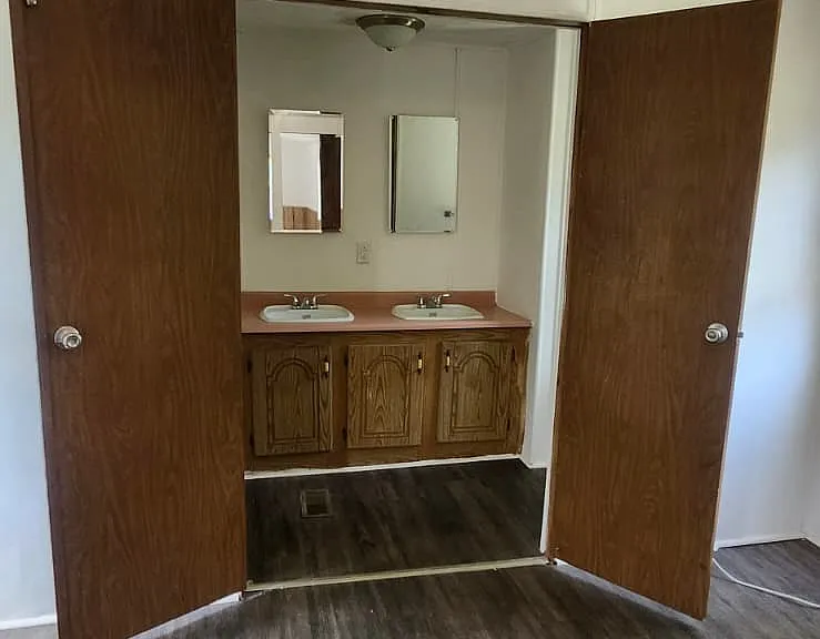 8364 Cedar St #7 — Photo 3