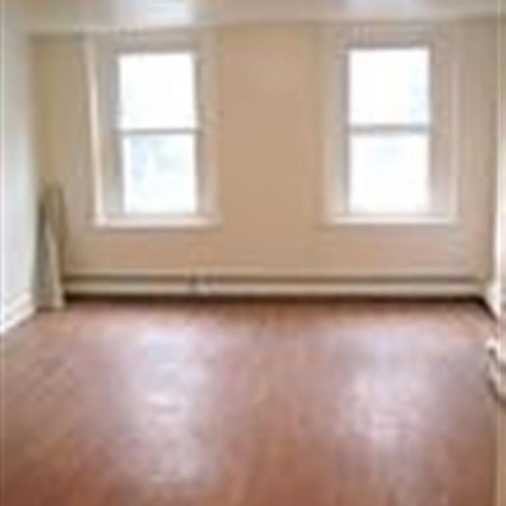 2nd image of 534 Bloomfield St APT 1