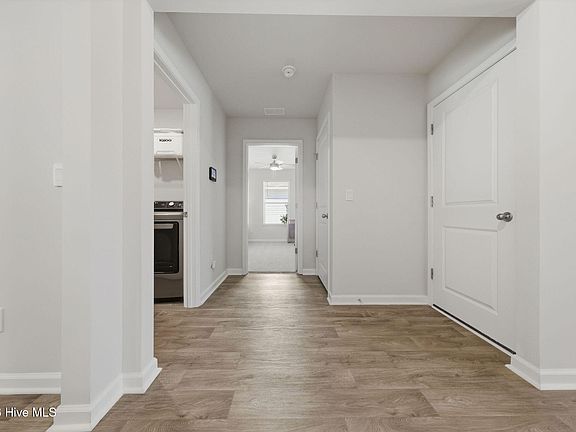 2nd image of 4255 Milkweed Road
