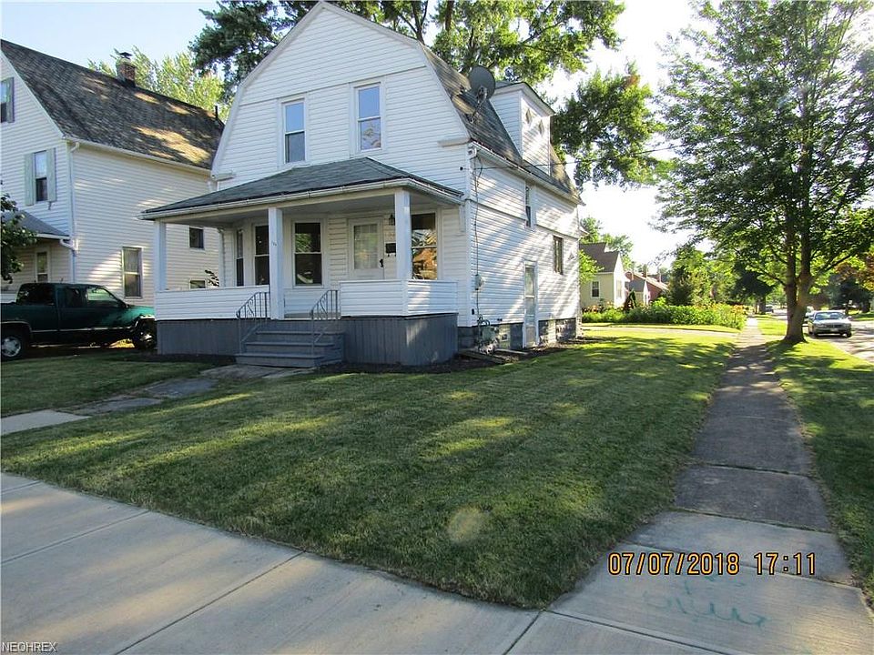 1st image of 132 Harwood St