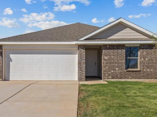 215 14th St, Wolfforth, TX 79382
