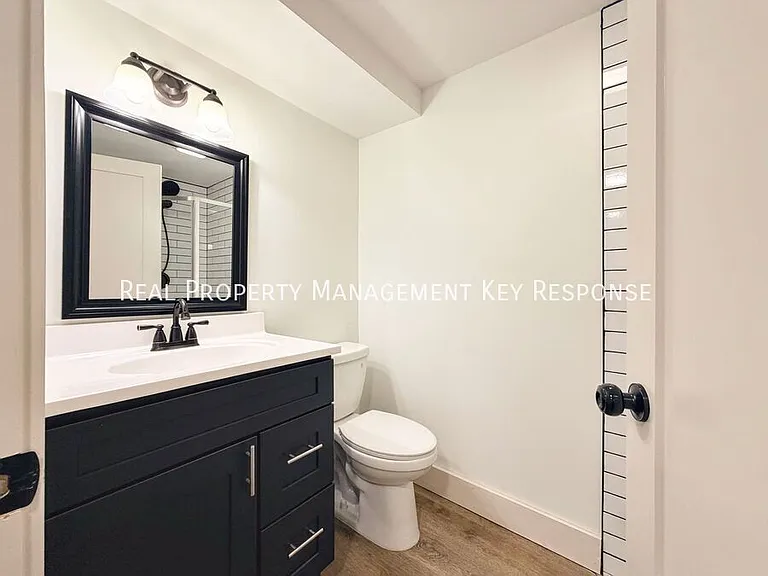1353 Cardinal Ave — Photo 17