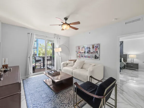 250 NE 3rd Ave, Delray Beach, FL