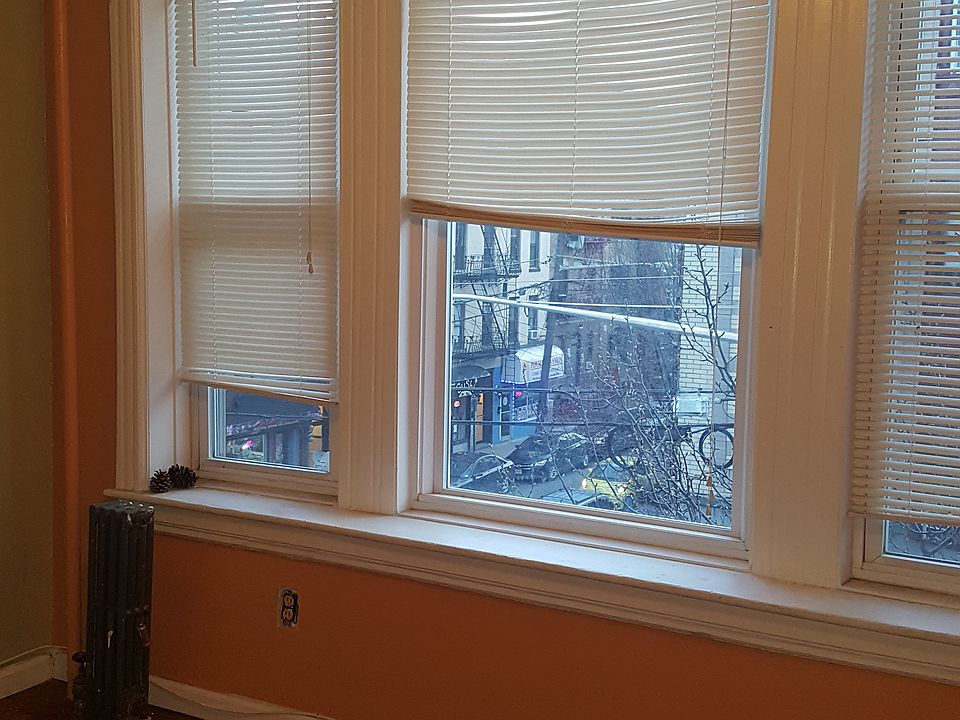2nd image of 5801 Hudson Ave #10