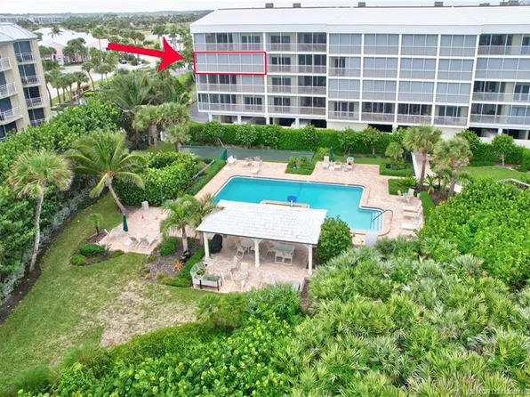 529 NE Plantation Rd APT 301, Stuart, FL 34996