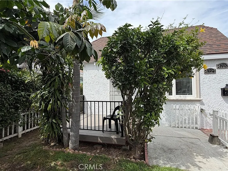 4721 162nd St — Photo 1