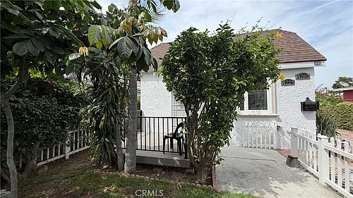 4721 162nd St Photo 1