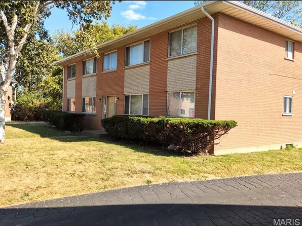 710 Thompson Dr #712-A, Florissant, MO 63031