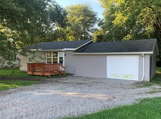 703 E State St, O'Fallon, IL 62269