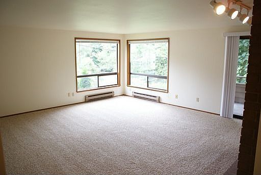 2nd image of 230 Newport Way SW APT 105