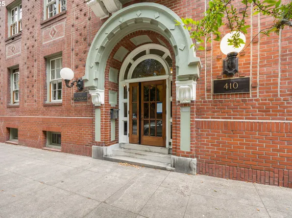 410 NW 18th Ave APT 103, Portland, OR 97209