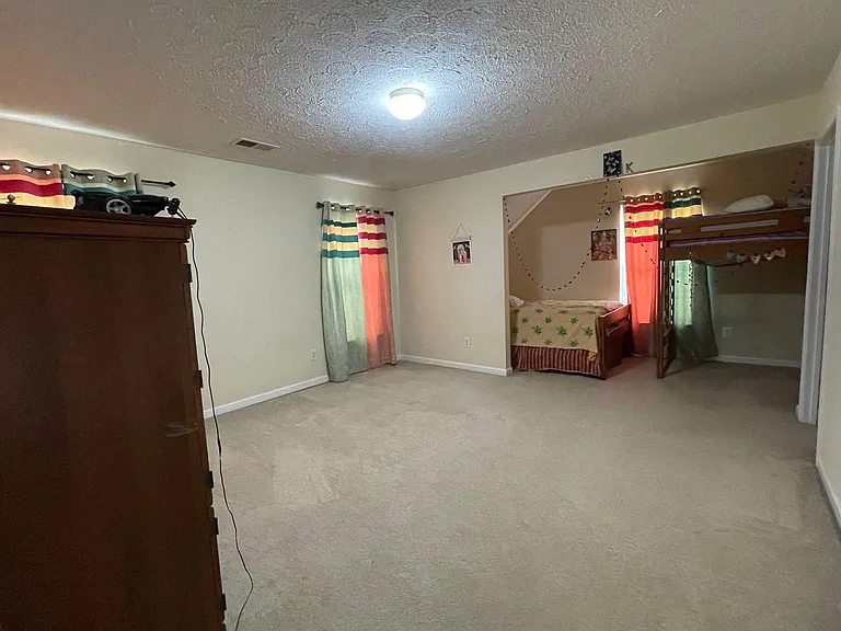 1444 W Running Brook Rd — Photo 18