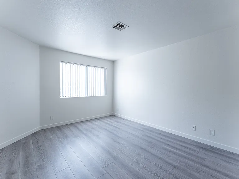5064 S Rainbow Blvd #101-1 — Photo 15