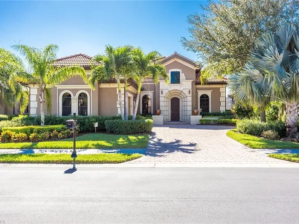 7747 Cottesmore Dr, Naples, FL 34113