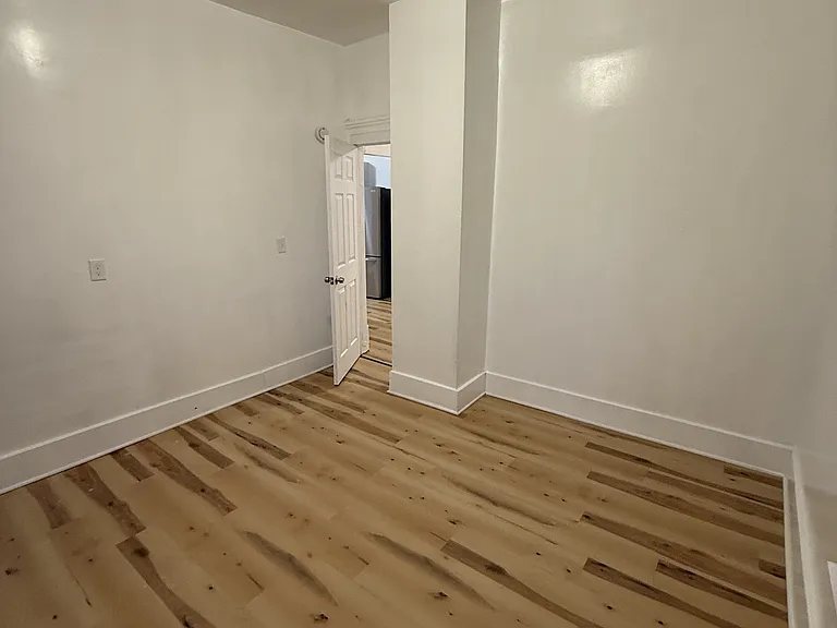 827 Ferguson St #1 — Photo 6