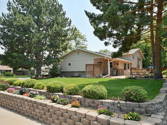 3rd image of 10213 Zenobia Cir