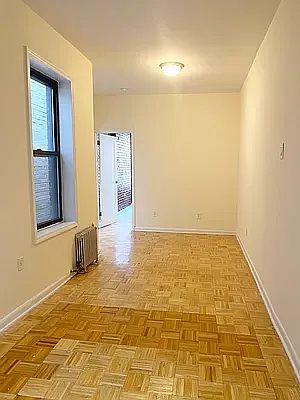 5th image of 228 W 25th St #5FWC