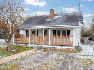 2424 Idle Hour Rd, Kingsport, TN 37660