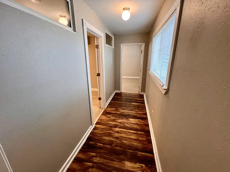 5638 Curzon Ave — Photo 29