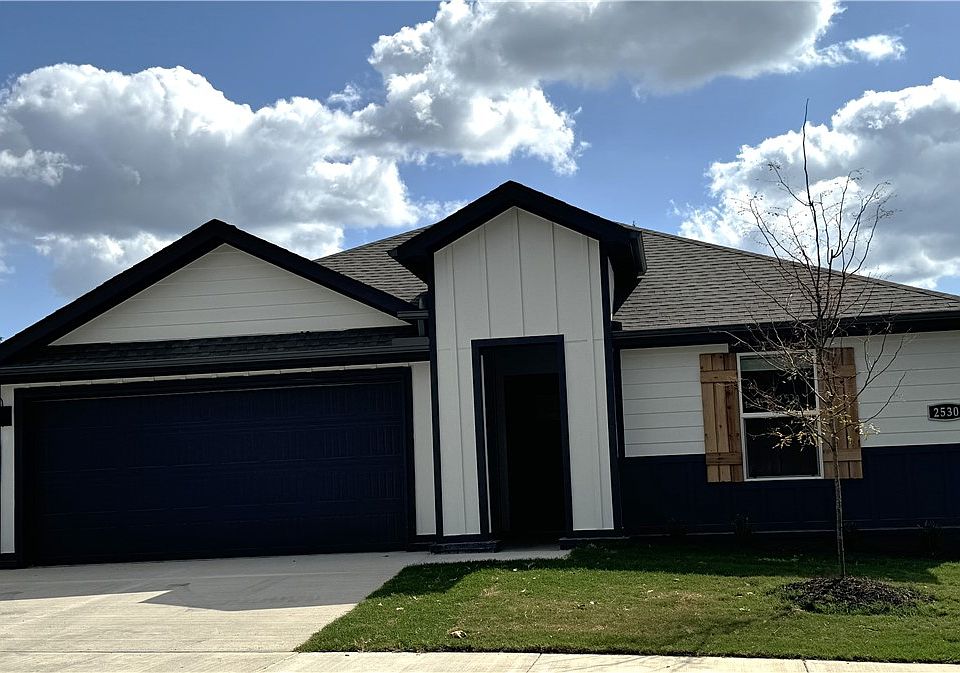 1st image of 2530 N Snowball Dr