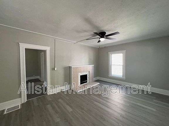 2nd image of 915 East Ave