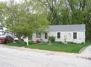 1645 Stone Lake Dr, La Porte, IN