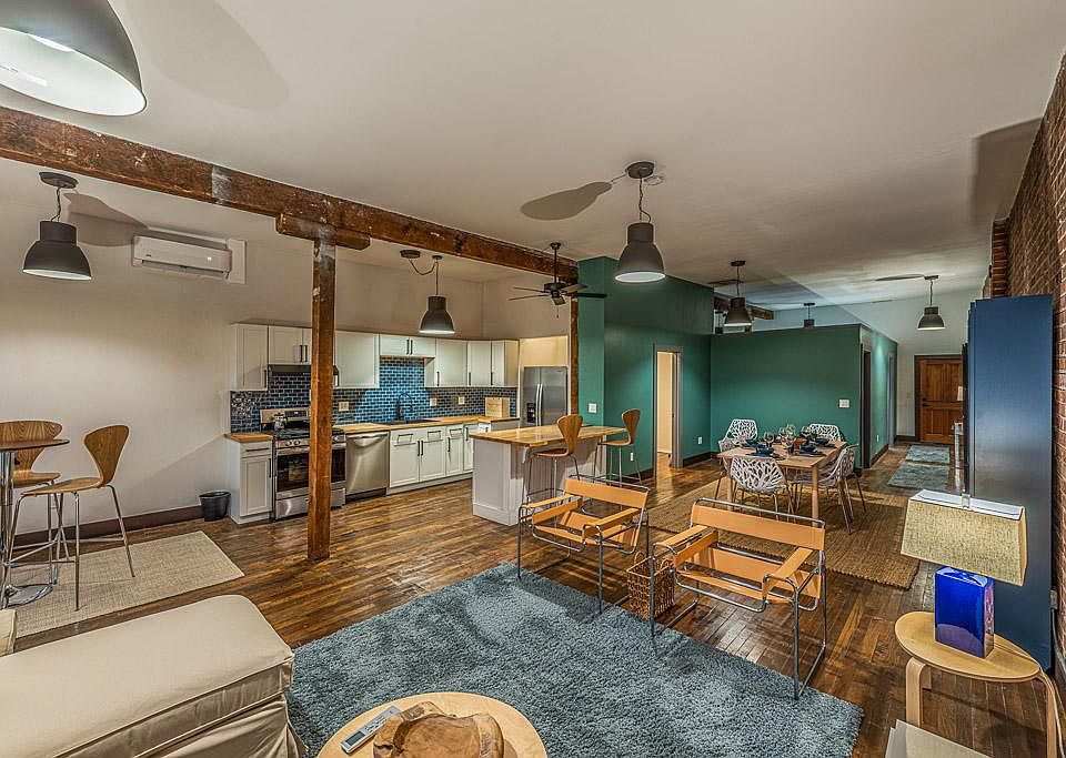 1st image of 309 W 3rd St APT 2