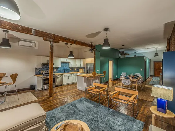 309 W 3rd St APT 2, Pueblo, CO 81003