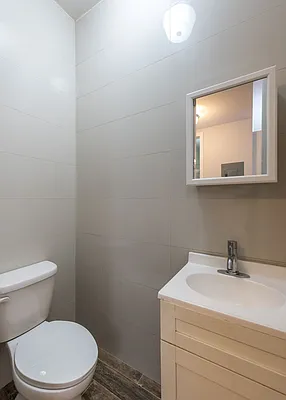 Rented by Nooklyn NYC LLC | media 43