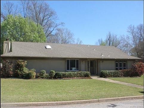 1st image of 7701 Glenwood Ct