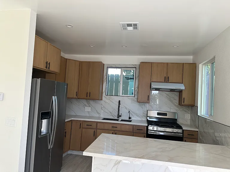 5337 Saxon Stsan — Photo 6