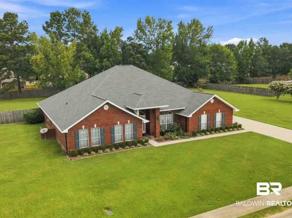 2438 W Ashford Park Dr, Foley, AL 36535
