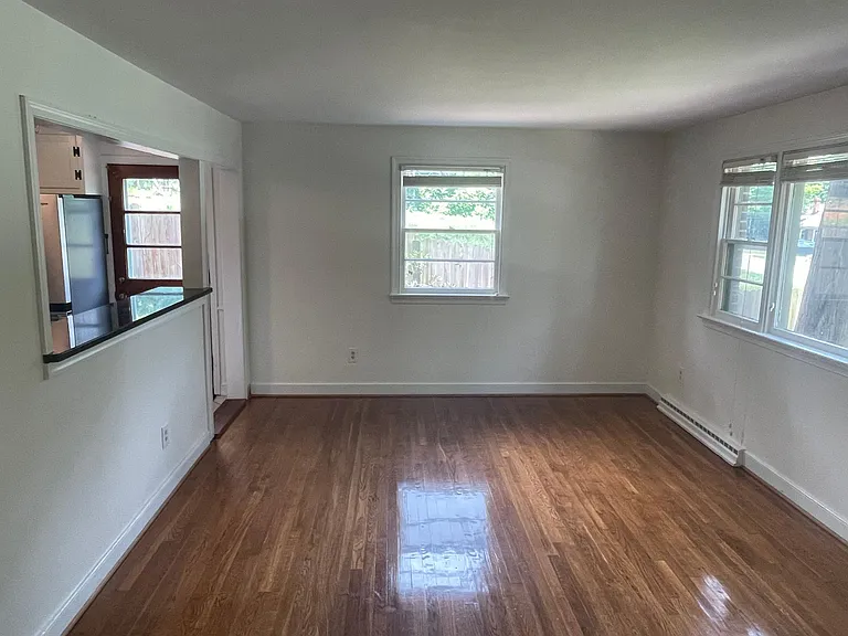 1304 Southam Dr — Photo 19