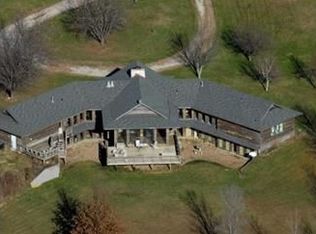 24301 W 71st St, Shawnee, KS 66226