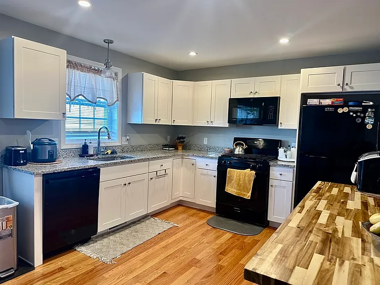 3 Marshall St #3 — Photo 7